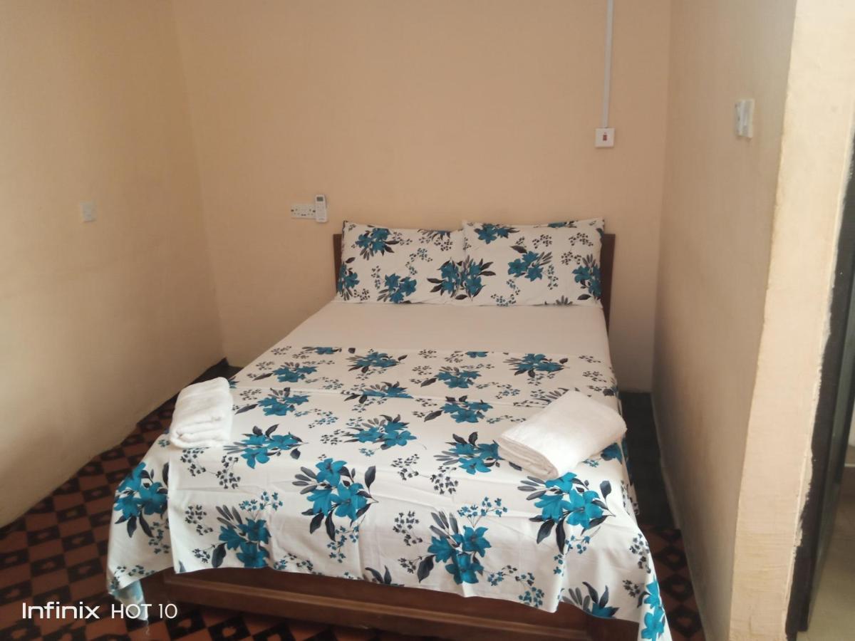 Wli Afegame Wli Waterfalls Inn מראה חיצוני תמונה